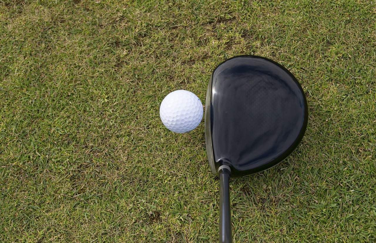 Golf Udstyr - guide til gold drivere og golf køller